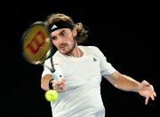 开云下载-关于法国网球队绝杀世界网球队，西西帕斯高光表现的信息