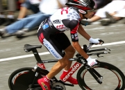 开云体育直播-活塞正面击溃灰熊，拉文成为关键先生，一场定义球队未来的胜利