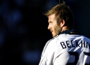 开云官网-灰熊对阵活塞，莫兰特关键进球定乾坤，一球背后的篮球哲学与城市精神