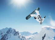 开云足球直播-楚阿梅尼关键战不手软，马里节奏掌控AC米兰，中场大师的战术交响