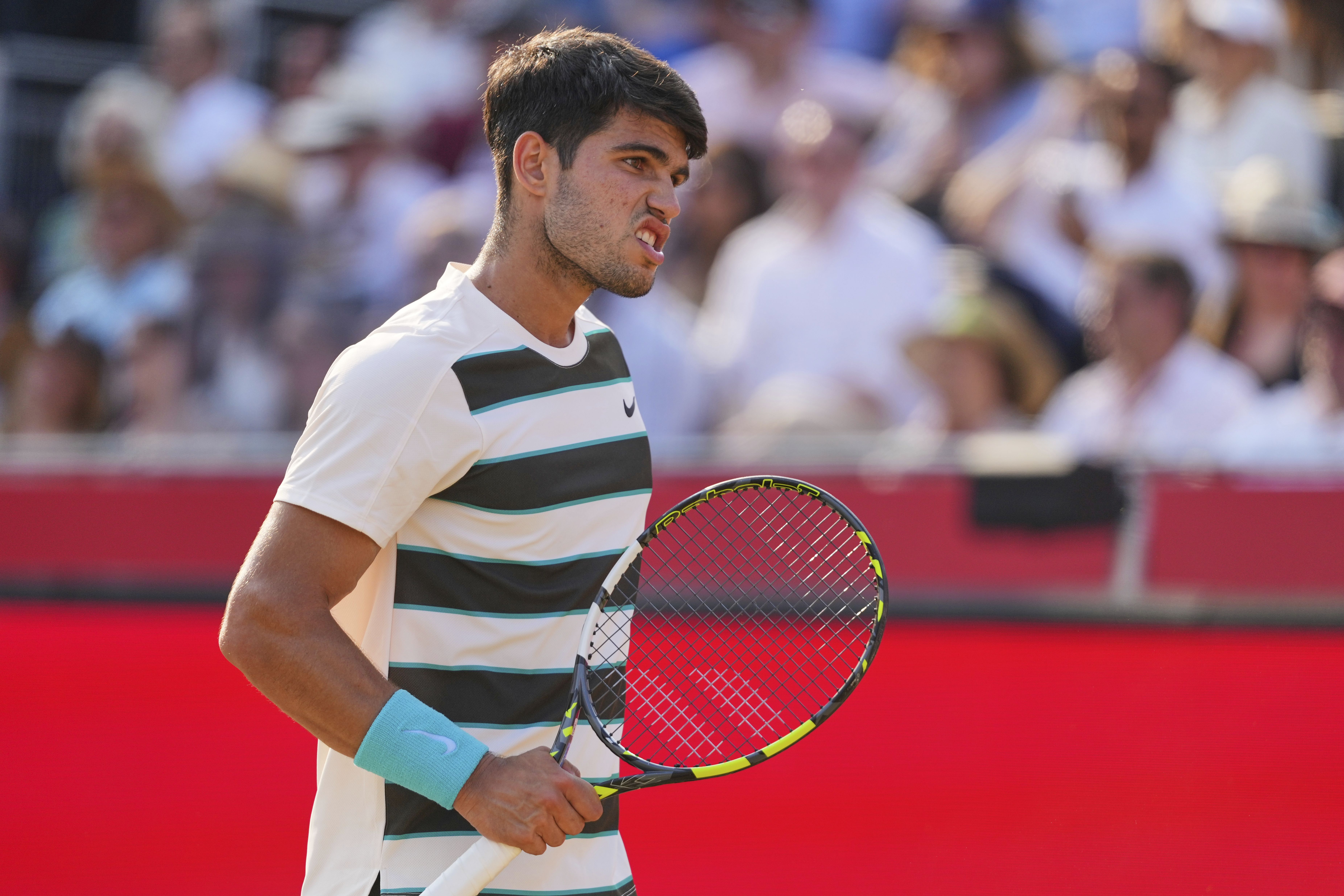 澳网翻盘联合杯,阿尔卡拉斯刷新纪录 澳网翻盘联合杯,阿尔卡拉斯刷新纪录