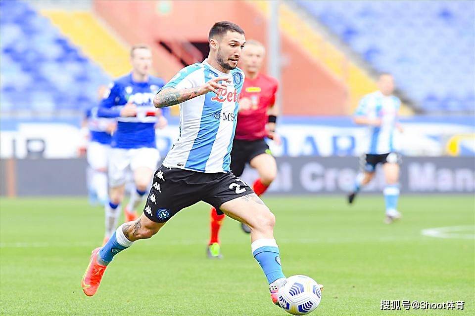 关于那不勒斯客场惊险逆转克罗托内，继续追赶榜首的信息