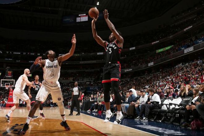 猛龙队主场作战表现稳定,争夺东部冠军希望渐浓 猛龙队主场作战表现稳定,争夺东部冠军希望渐浓