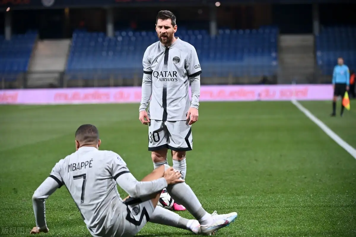 包含罗马横扫马赛，梅西关键制胜的词条