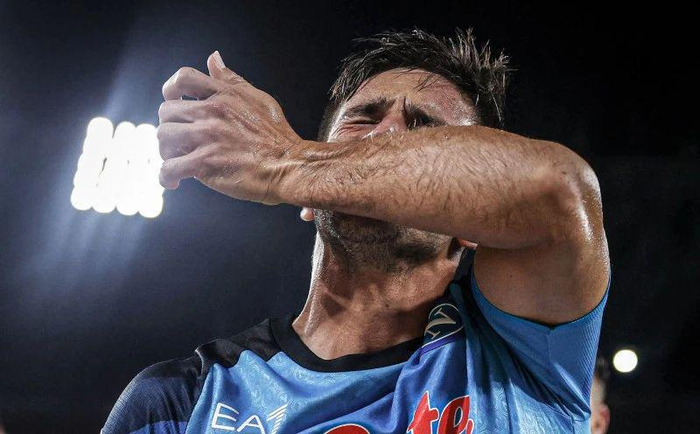 巴西鏖战利物浦，穆勒点燃赛场