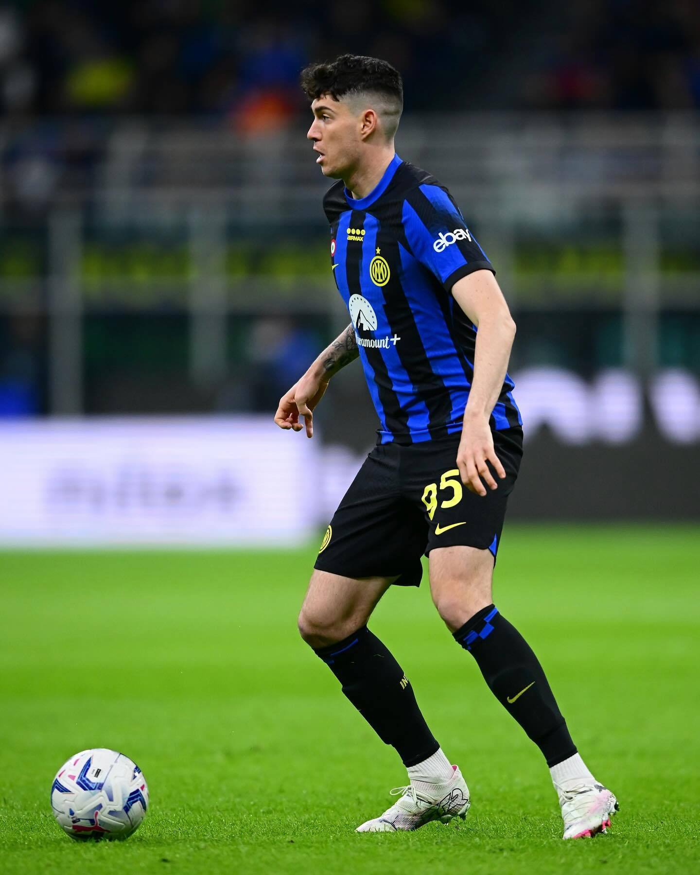 包含国米主场战胜桑普，实现豪取三分的词条