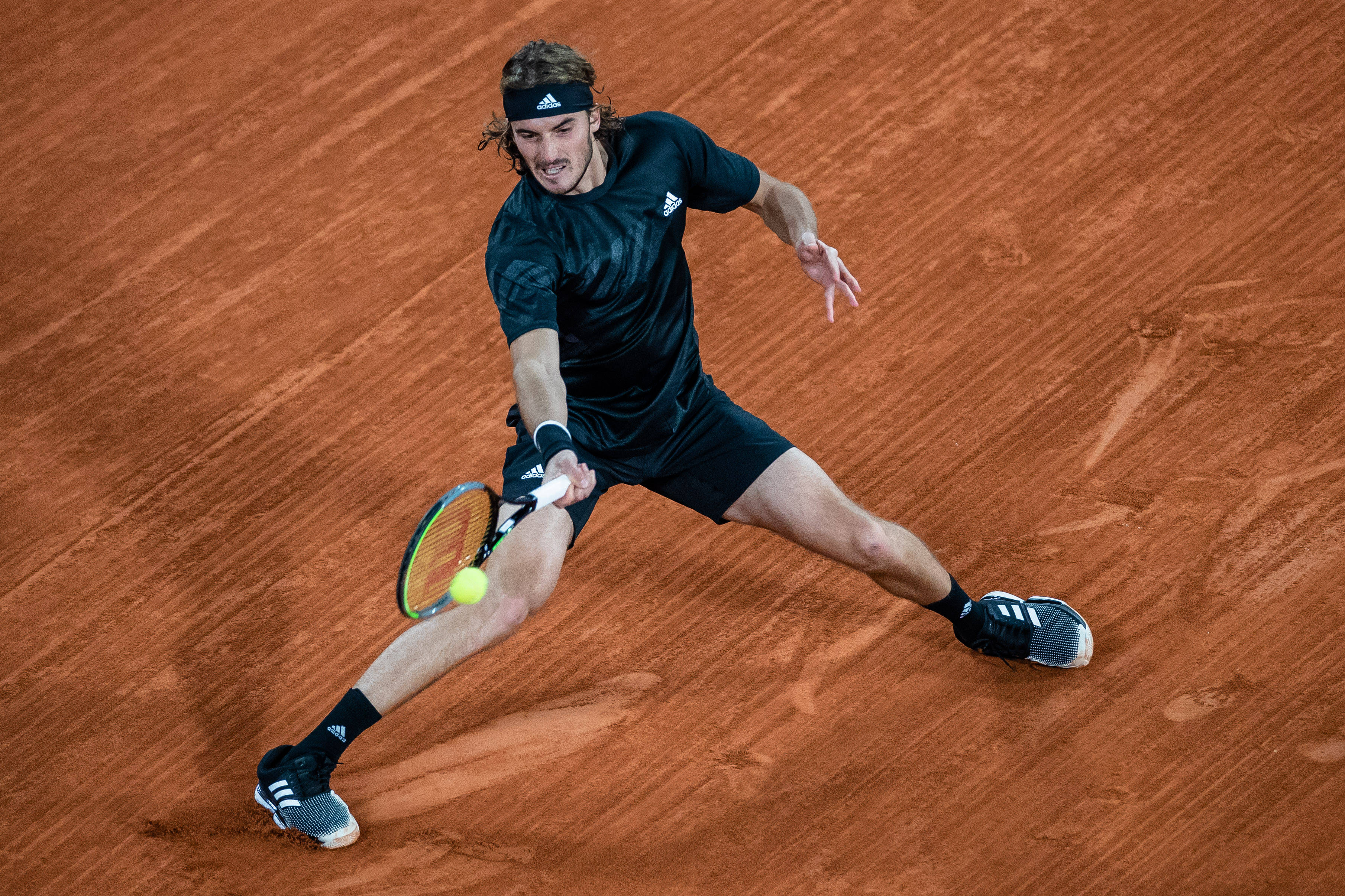 关于澳大利亚网球队横扫欧洲网球队,西西帕斯爆发神勇的信息 关于澳大利亚网球队横扫欧洲网球队,西西帕斯爆发神勇的信息