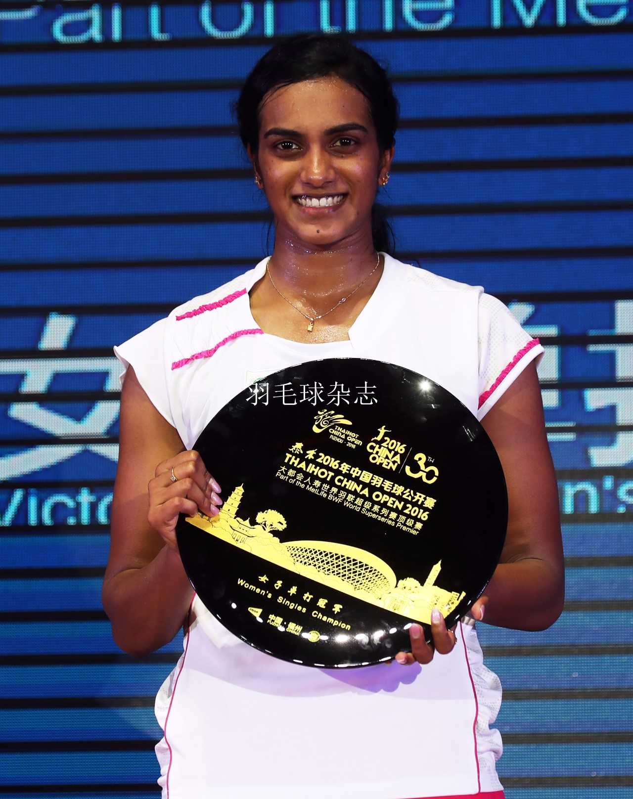 关于法国队险胜印尼队，辛杜刷新纪录的信息