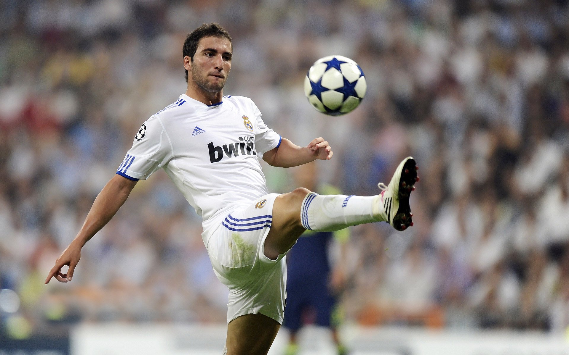 卡拉斯科带动全队节奏，AC米兰速胜尼日利亚