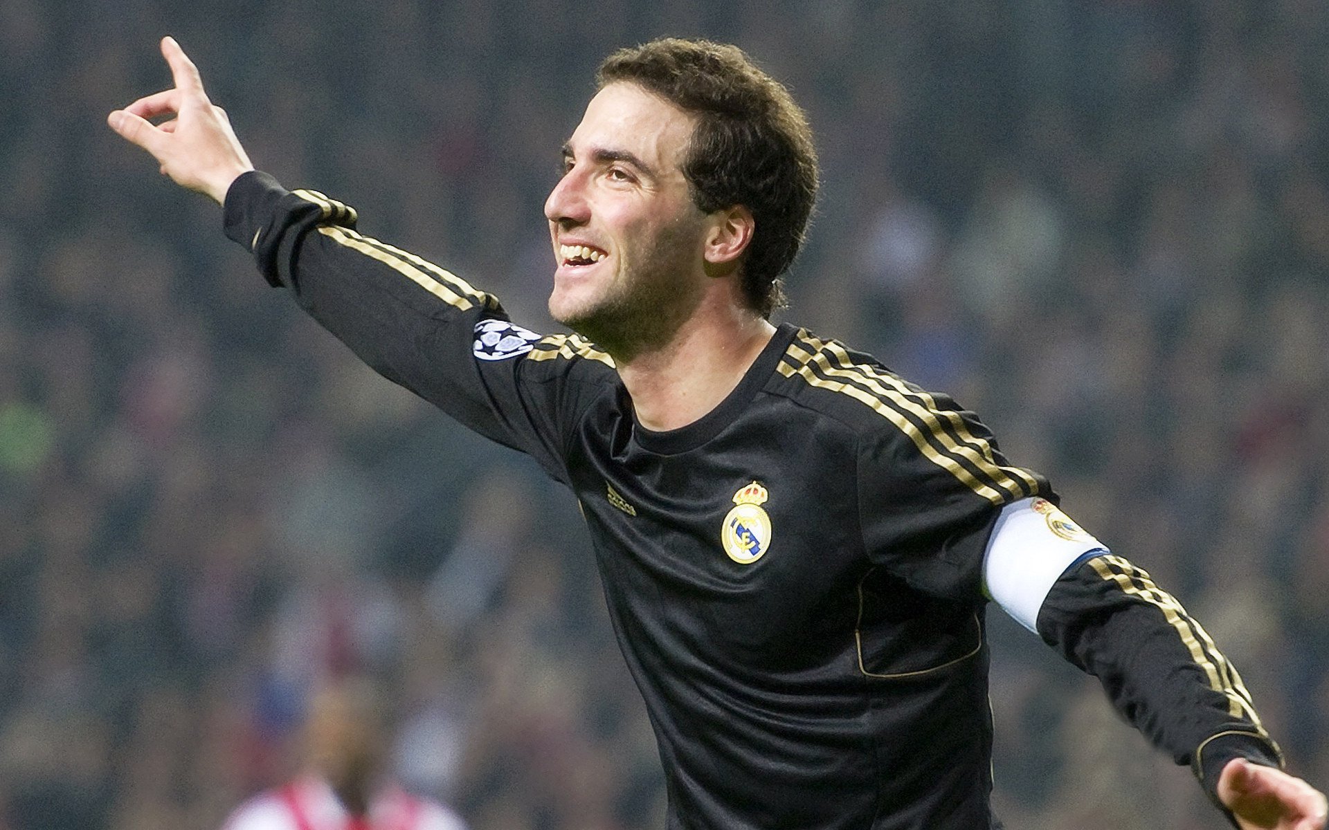 从萨卡统治级数据到尼斯淘汰智利，足球世界的新旧秩序更迭